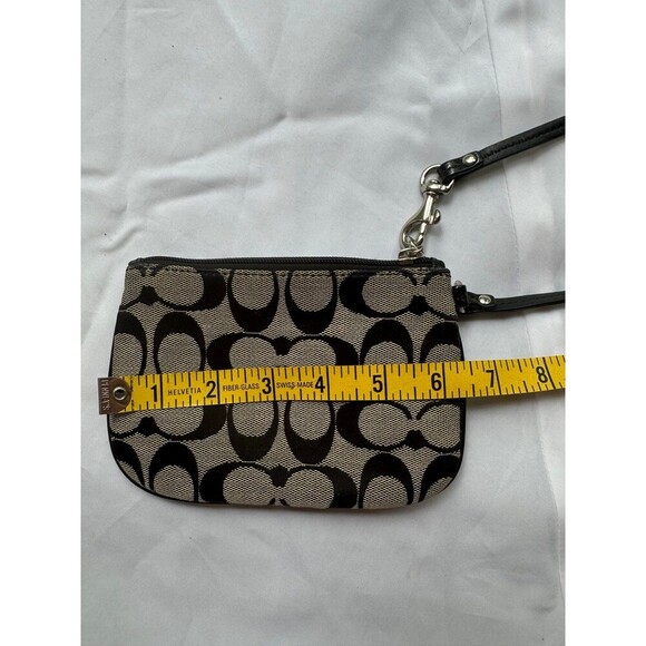 Coach black monogram wristlet - Picture 7 of 8